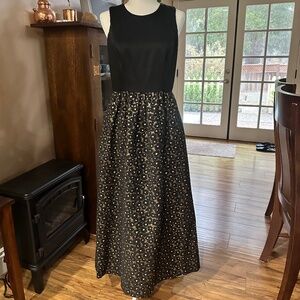 RARE Hailey Gown by Shoshanna Midnight